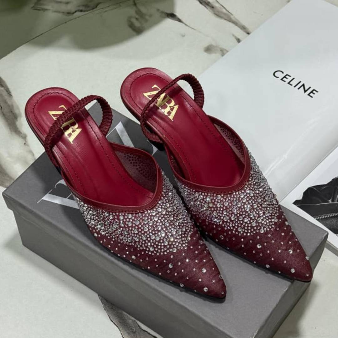 Adjustable Pink Camellia Cat Harness – Soft Lace and Cotton Pet Vest for Small Cats